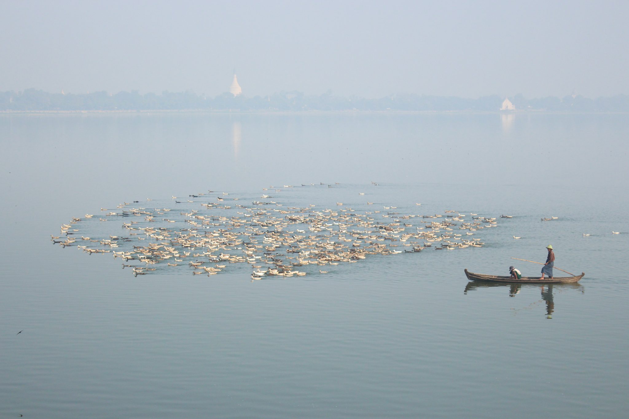 Boatmen, Taungthaman Lake, Mandalay, Myanmar