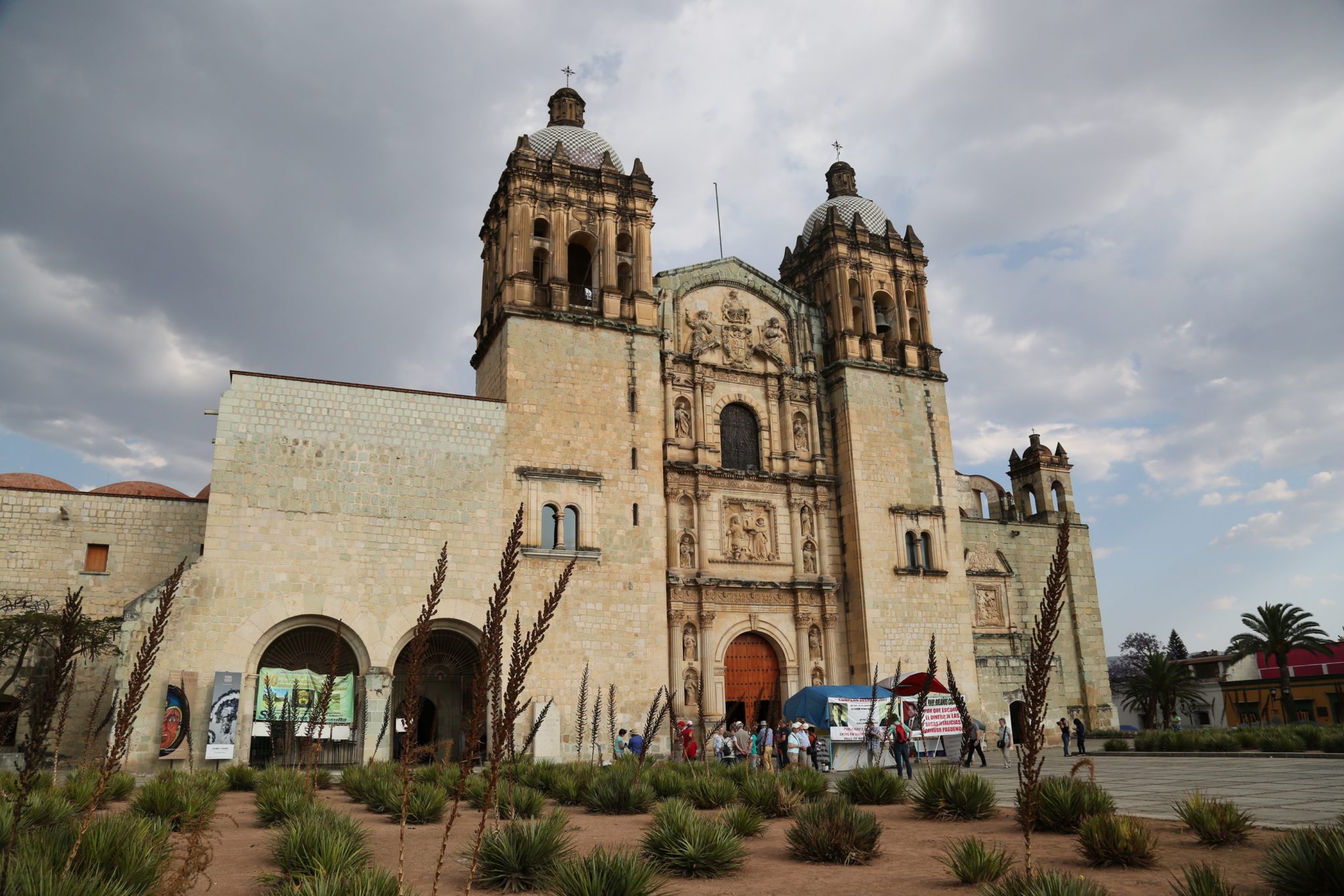 Church of Santo Domingo de Guzmán, Oaxaca City, Mexico