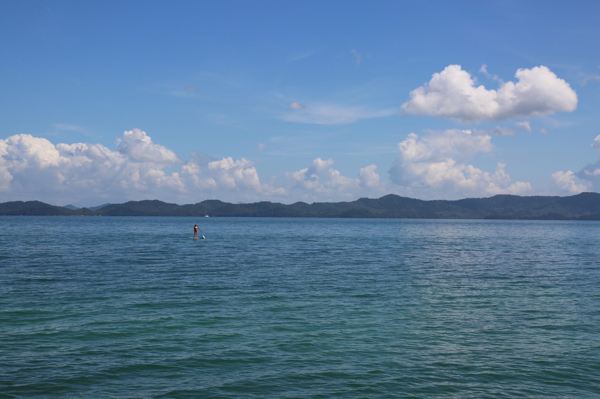 Paddelboarder, Phuket, Thailand